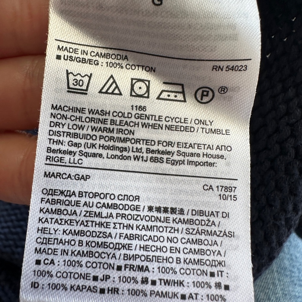GAP sweater - Picture 5 of 5